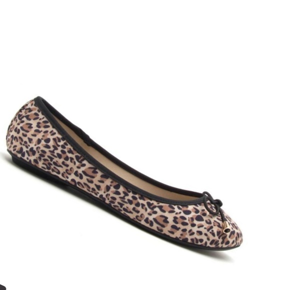💗last pair 💗 camel leopard bow on ballerina - Picture 3 of 4